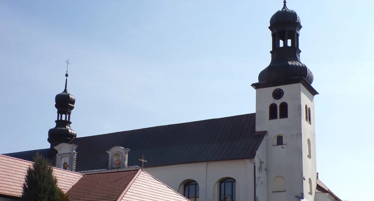 Inwestycje, Zabytkowe kościoły odnawiane - zdjęcie, fotografia