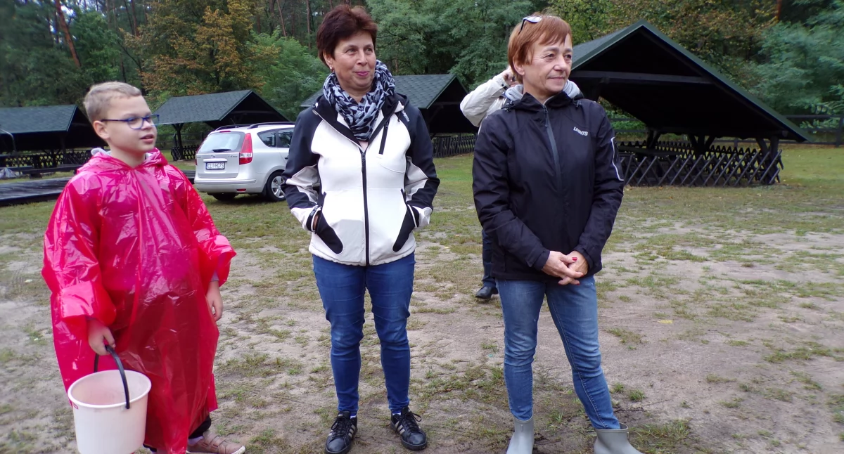 Wydarzenia lokalne, Grzybobranie porozumieniu [zdjęcia] - zdjęcie, fotografia