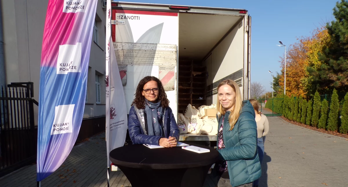 Wydarzenia lokalne, Gęsie tuszki trafiły czytelników [zdjęcia] - zdjęcie, fotografia