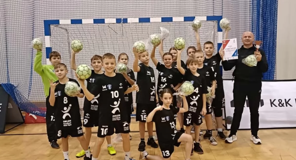 Wydarzenia lokalne, Sukcesy ekipy Czarne - zdjęcie, fotografia