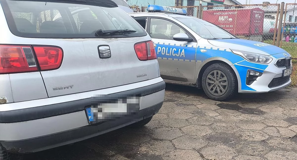 Kronika kryminalna, włączył kierunkowskazu - zdjęcie, fotografia