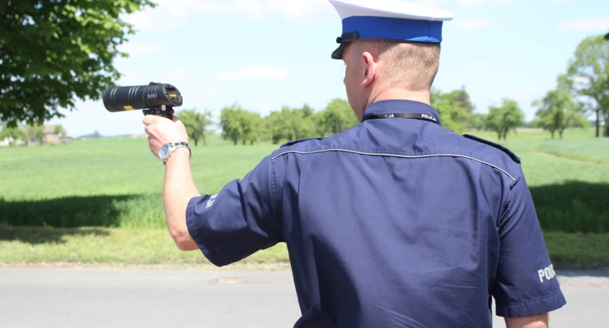 Kronika kryminalna, Drakoński mandat zrobił kierowca - zdjęcie, fotografia