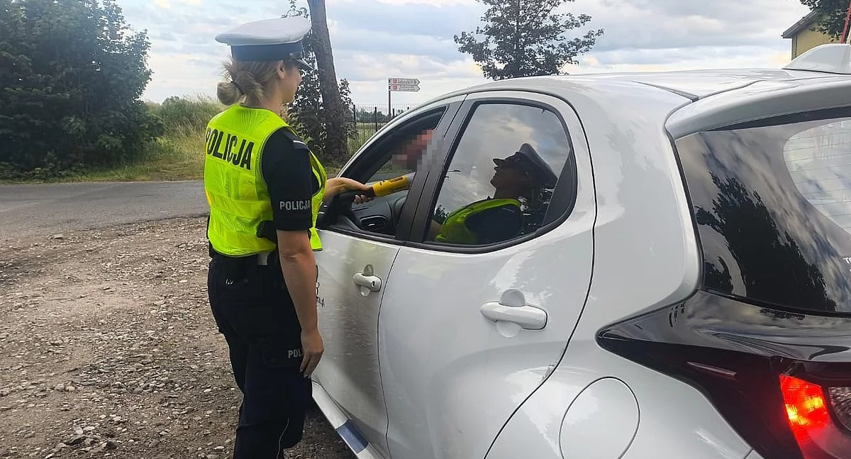 Kronika kryminalna, Kierowca autobusu miał promila! - zdjęcie, fotografia