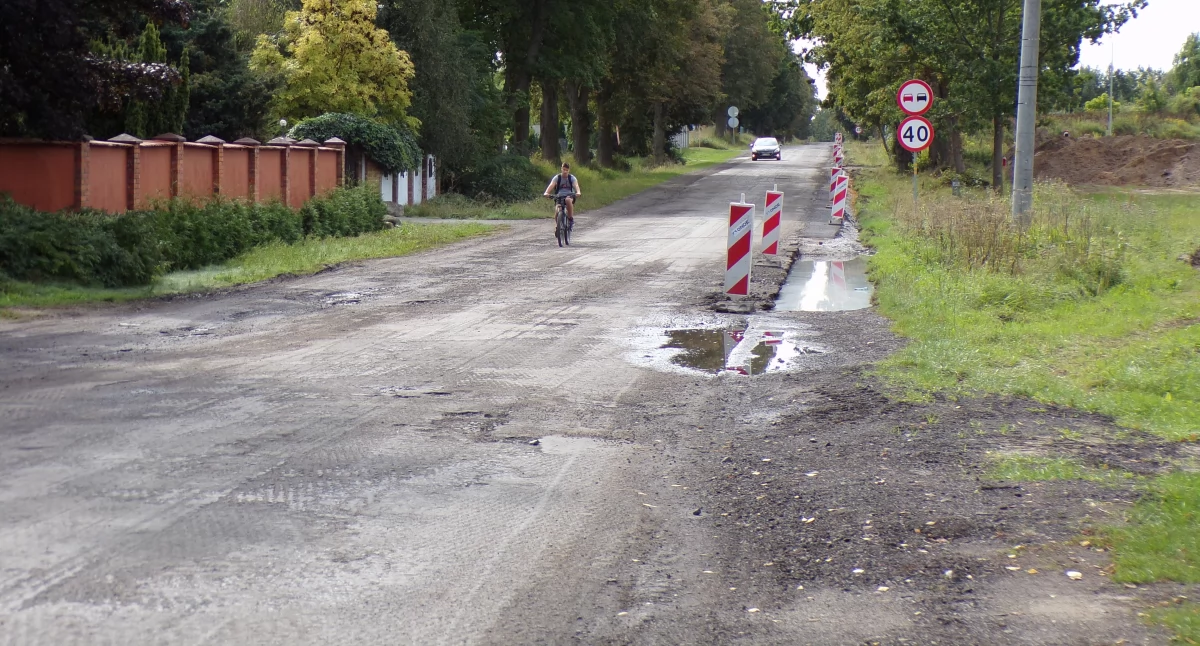 Inwestycje, Remontują kluczowe drogi - zdjęcie, fotografia