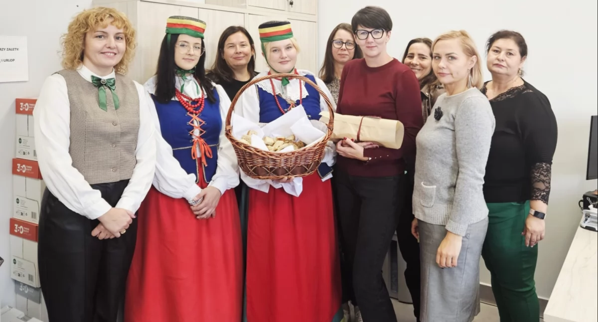 Edukacja, Światowy Dzień Chleba Zespole Szkół - zdjęcie, fotografia