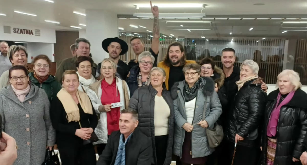 Stowarzyszenia i organizacje, koncert patronatem starosty - zdjęcie, fotografia