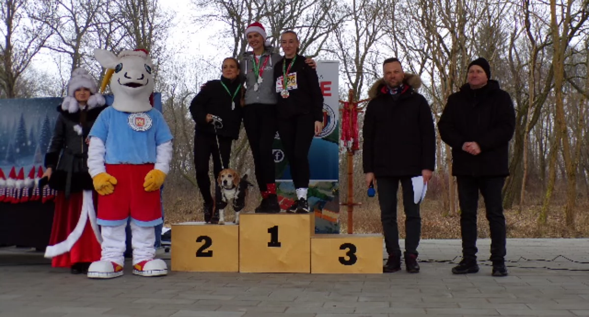 Rekreacja, Jubileuszowe bieganie mikołajów - zdjęcie, fotografia