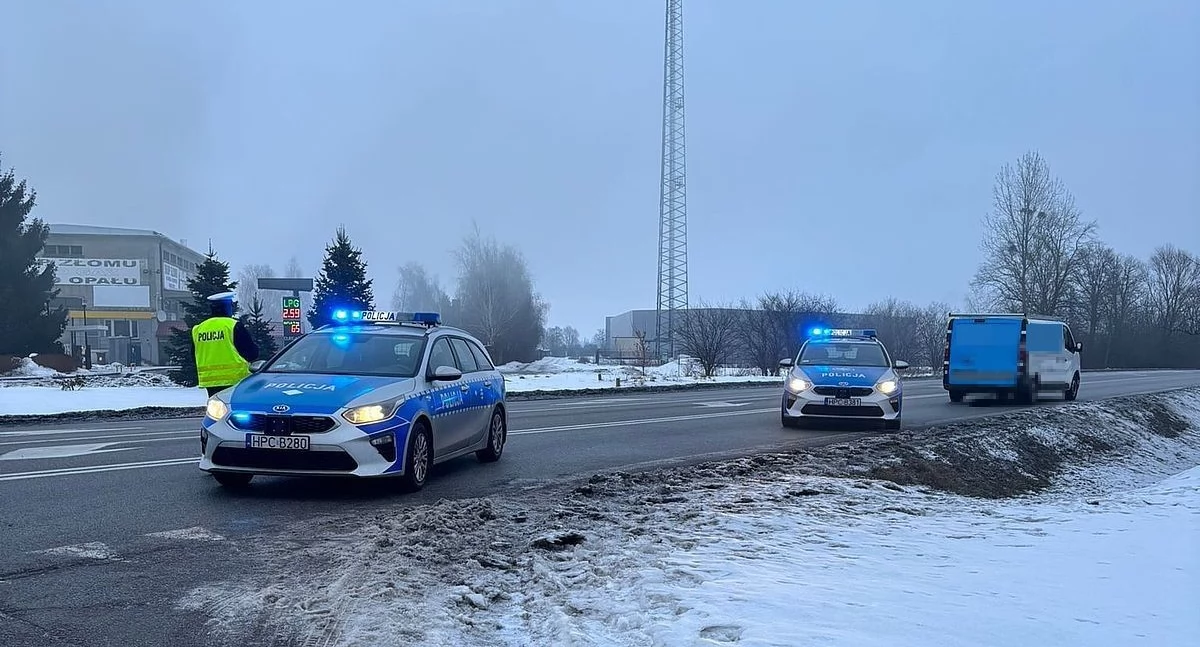 Wypadki, potrącił seniorkę! Kobieta szpitalu sprawca prawka - zdjęcie, fotografia