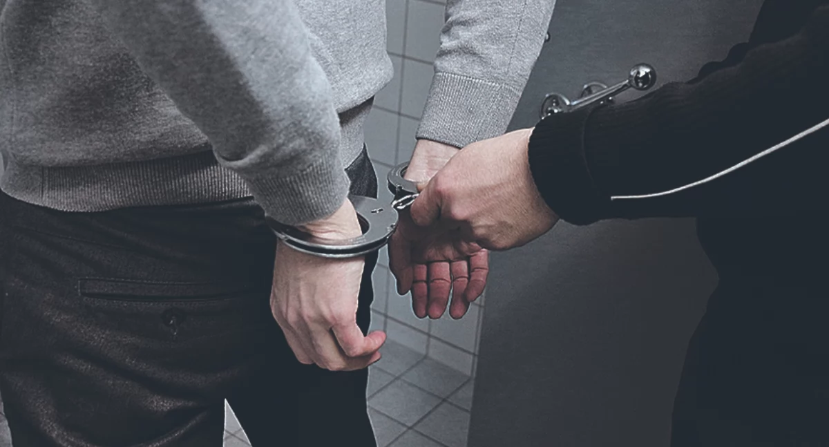 Kronika kryminalna, Policjant czujny nawet służbie - zdjęcie, fotografia