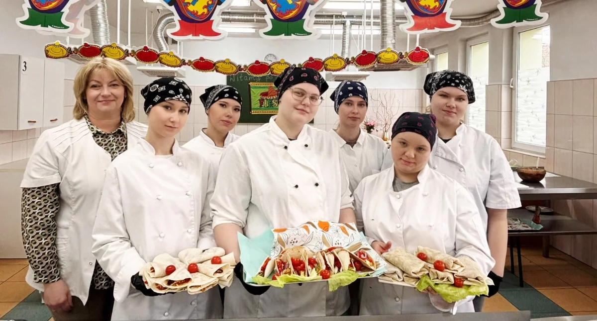 Edukacja, otwarte stylu meksykańskim [zdjęcia] - zdjęcie, fotografia