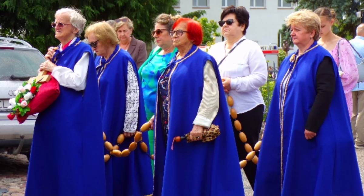 Wydarzenia lokalne, Procesje zgromadziły tłumy - zdjęcie, fotografia