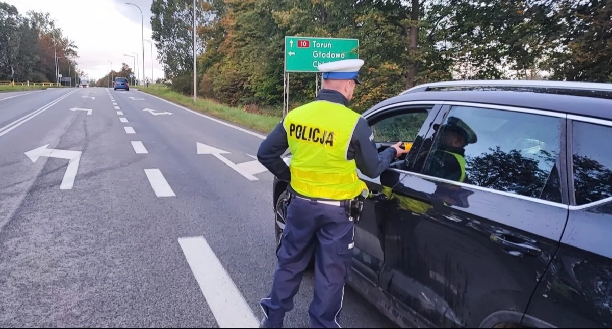 Kronika kryminalna, Brawa kierowców razem wszyscy trzeźwi - zdjęcie, fotografia
