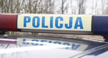 Starsi grzybiarze zgubili się w lesie