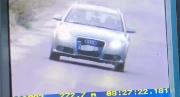 18-latek pędził ponad 100 km/h w terenie zabudowanym!