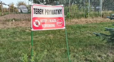 Kto pod kim dołki kopie?