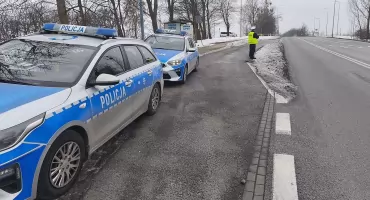 Niebezpiecznie na drogach: policja poucza i upomina