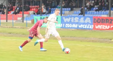 Kluczowa wygrana Wisły Dobrzyń. Baraże o III ligę coraz bliżej [zdjęcia]
