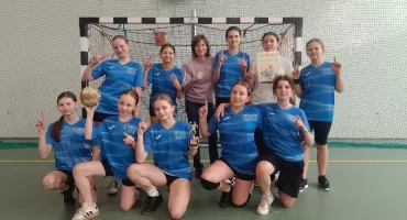 Rywalizacja młodych szczypiornistów